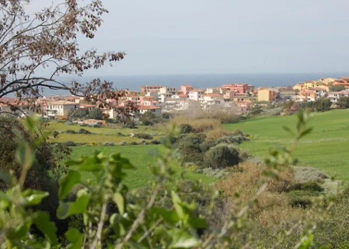 Apartamento Lubagnu Vacanze- Trilocale B By Interhome